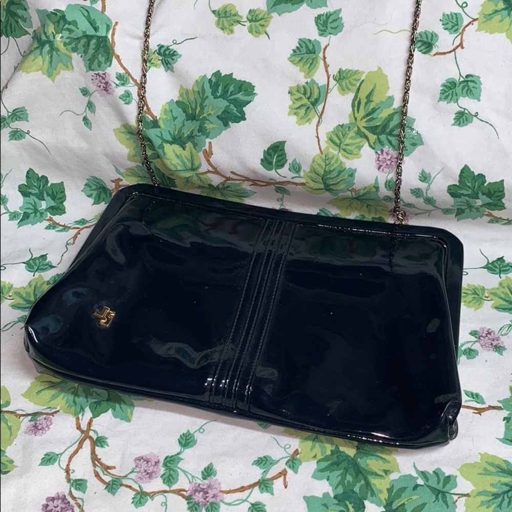 Nice vintage navy blue purse from Shilton international